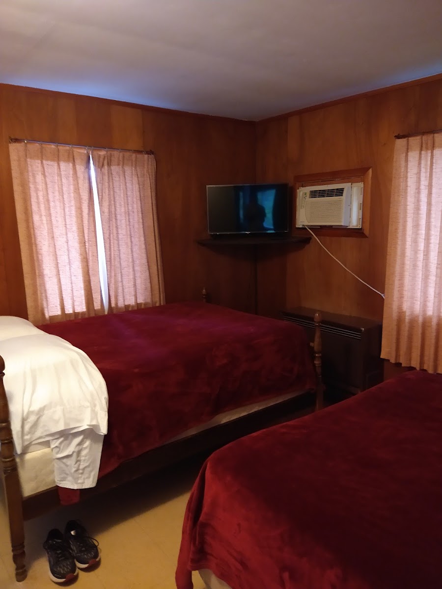 Kempers Hideaway Resort